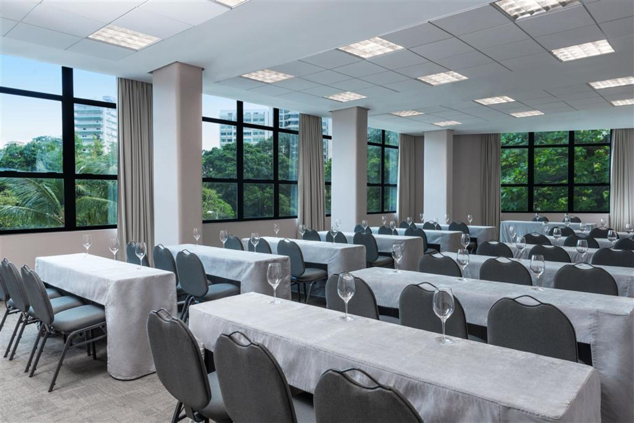 Wish Hotel Da Bahia Сальвадор Экстерьер фото Meeting room