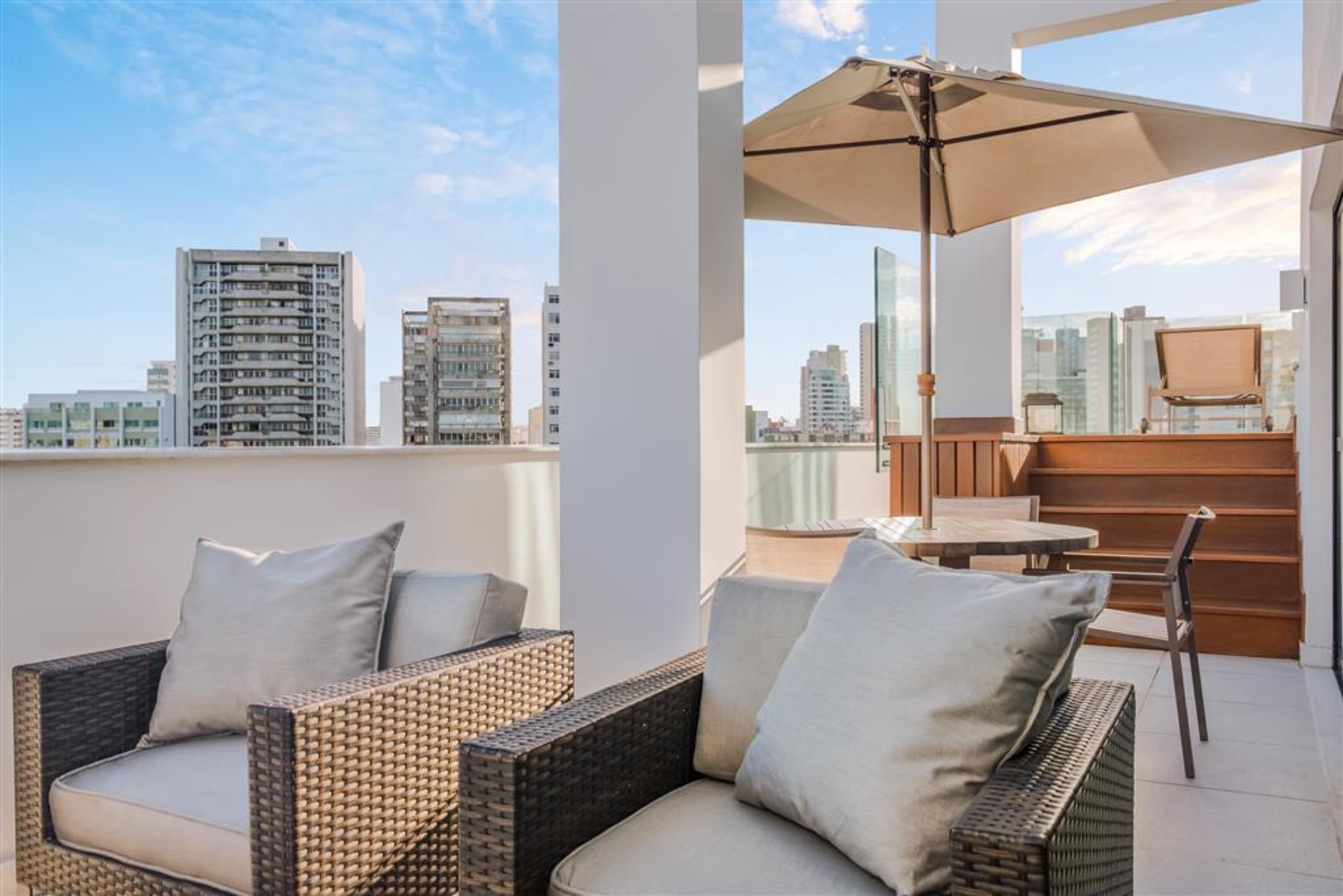 Wish Hotel Da Bahia Сальвадор Экстерьер фото The rooftop terrace