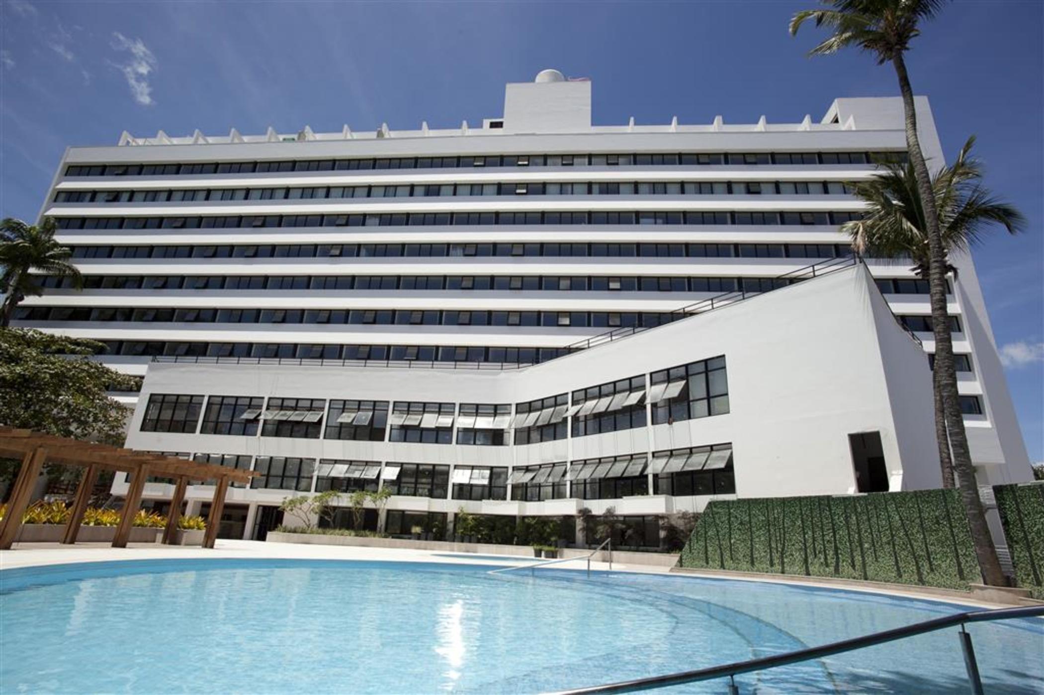 Wish Hotel Da Bahia Сальвадор Экстерьер фото The hotel in 2009