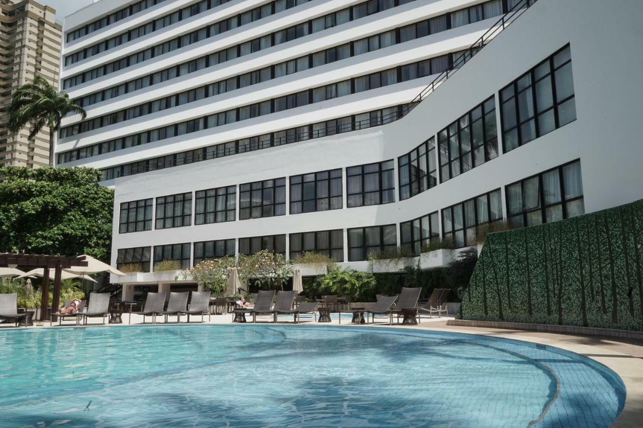 Wish Hotel Da Bahia Сальвадор Экстерьер фото The pool at the InterContinental